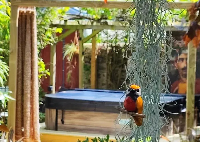 La Du Bon Chemin ,spa 3* 라발